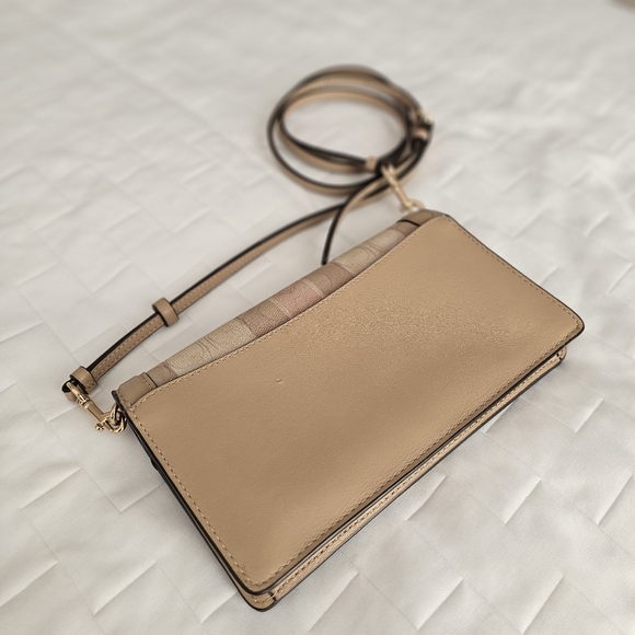 COACH ANNA FOLDOVER CLUTCH CROSSBODY IN SIGNATURE JACQUARD W/ STRIPES PINK TAFFY - Picture 4 of 13